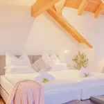 Bright View With Balcony And Air Conditioning