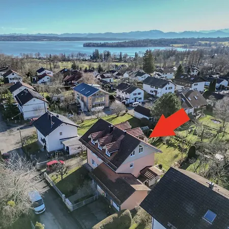 Seeblick Mit Balkon Lägenhet *