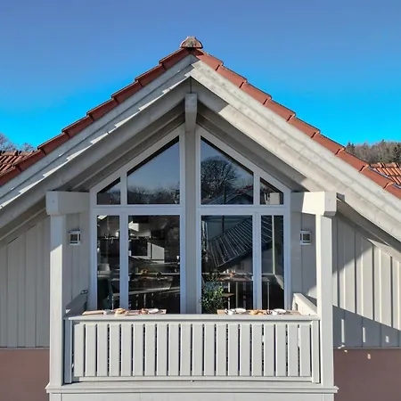 Seeblick Mit Balkon Lägenhet