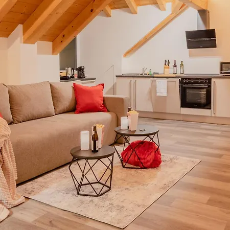 Seeblick Mit Balkon Lägenhet