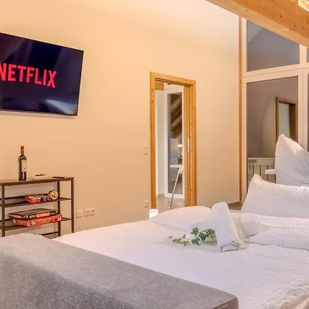 Seeblick Mit Balkon Lägenhet *