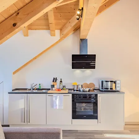 Bright View With Balcony And Air Conditioning Appartement Tutzing