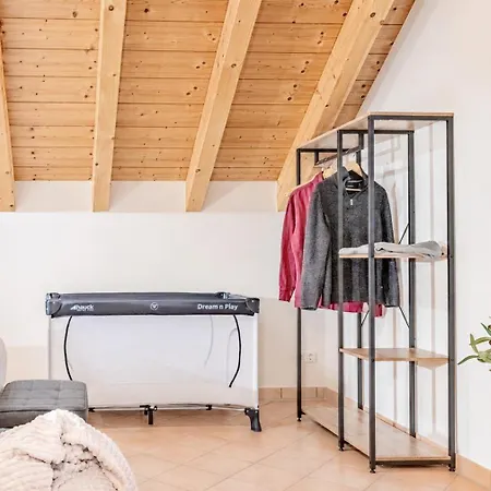Bright View With Balcony And Air Conditioning Apartmán *