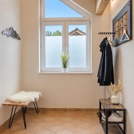 Apartmán Bright View With Balcony And Air Conditioning Tutzing